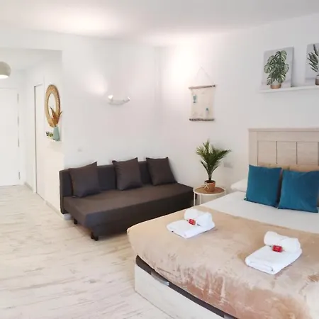 El Estudio De La Playa Benalbeach Holidays Paradise Benalmádena Zewnętrze zdjęcie