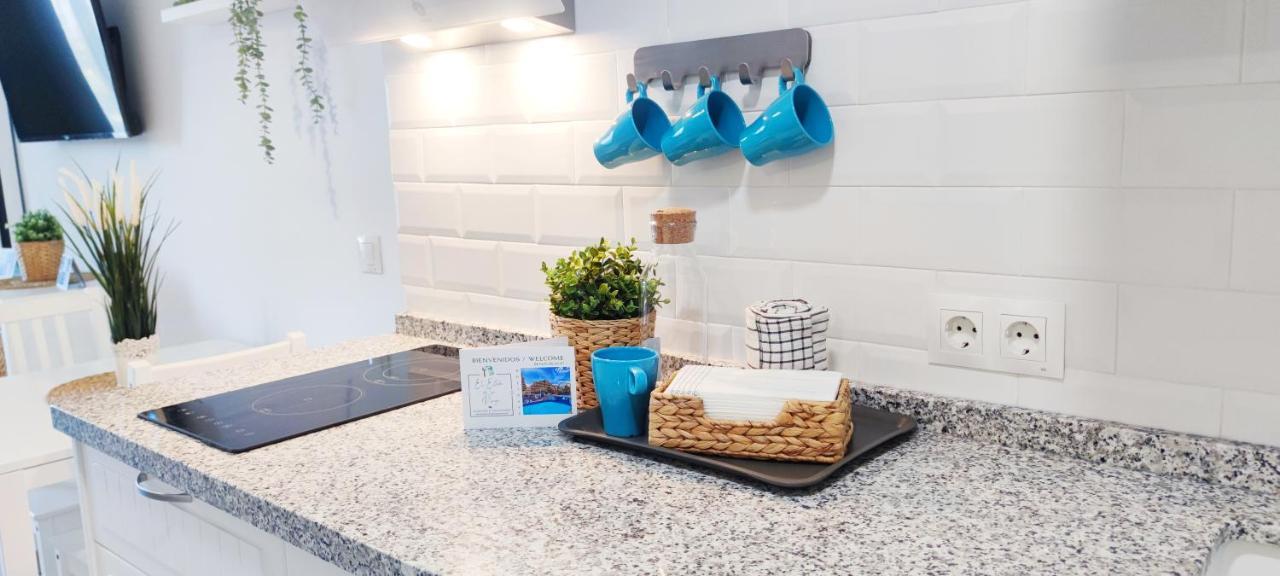 El Estudio De La Playa Benalbeach Holidays Paradise Apartment *