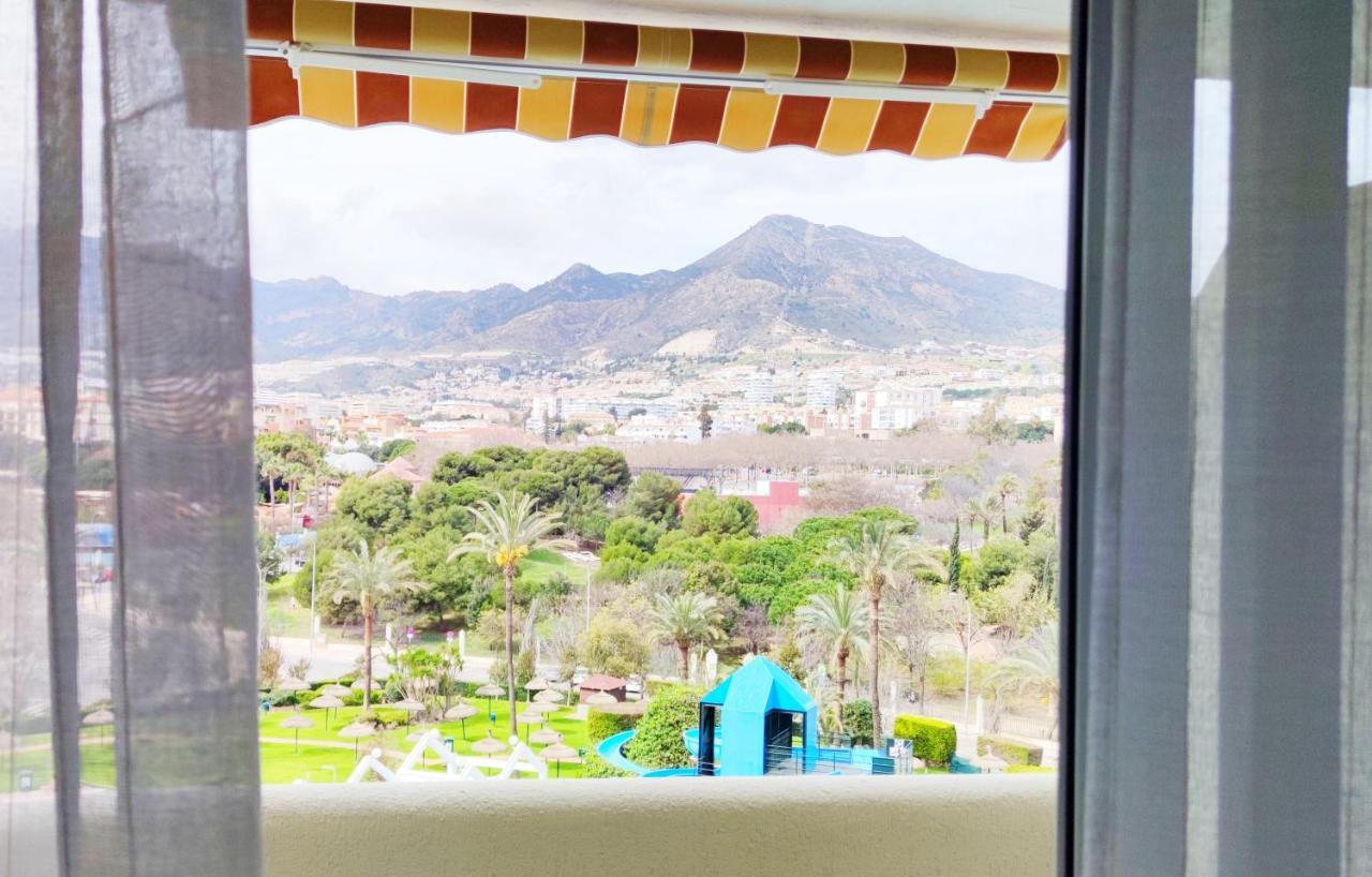 El Estudio De La Playa Benalbeach Holidays Paradise